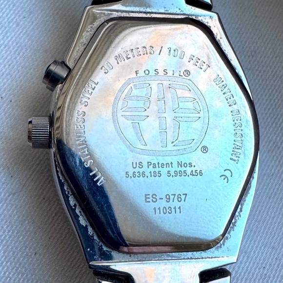 💜 Vintage One of A Kind Early 2000’s Fossil Kaleido Silver Purple Women's Watch💜 - Picture 9 of 16